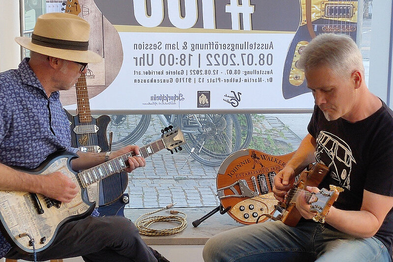 korridor.art | Veranda Guitars - The #100 | Ausstellungsbericht